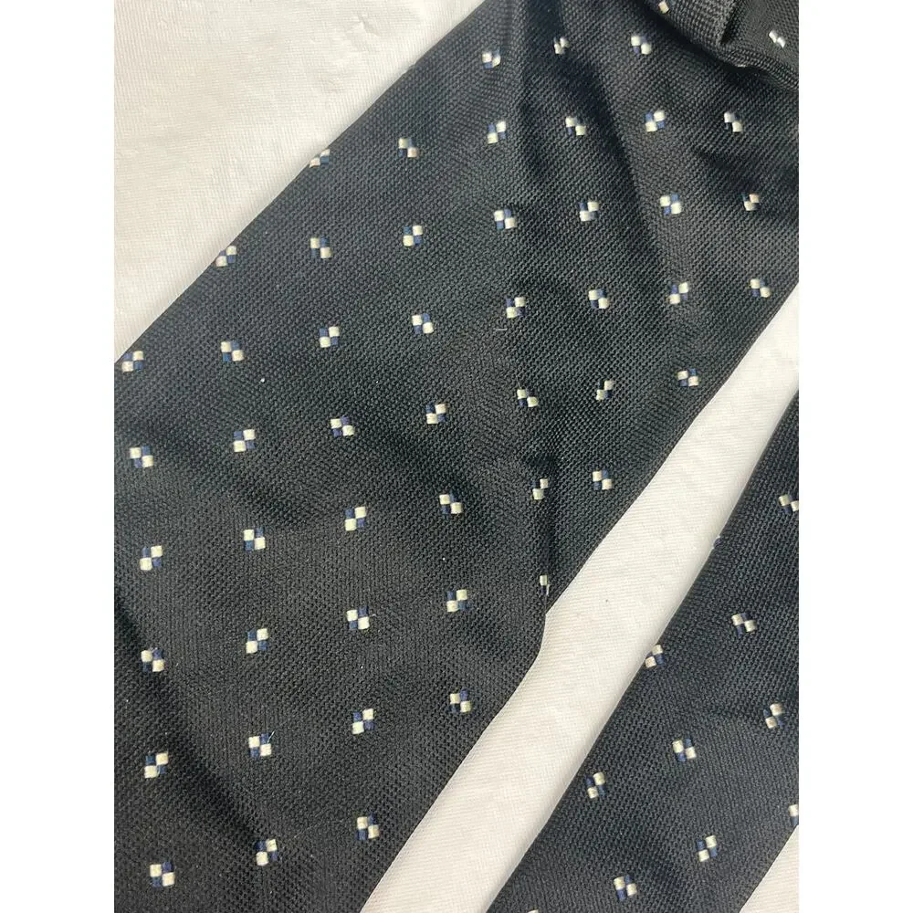 Vintage BARNEYS NEW YORK - Silk Tie - Hand Made in Italy - Black
